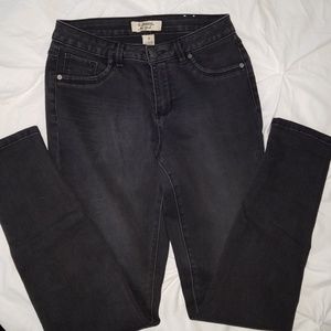 High waisted black skinny jeans